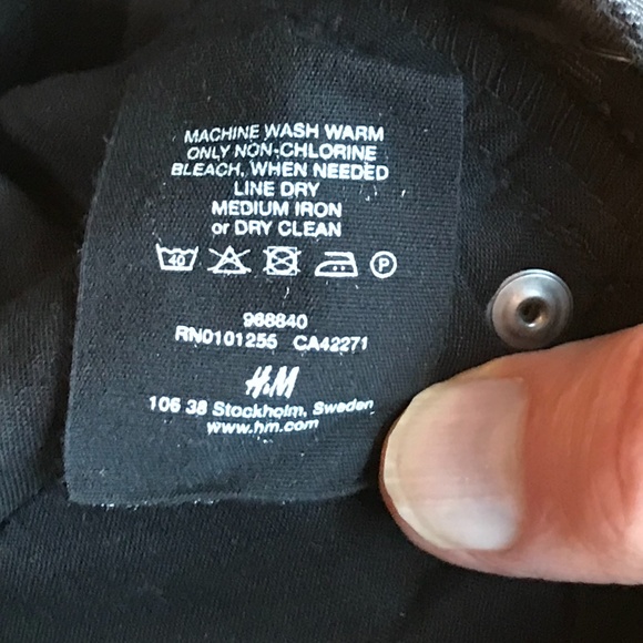 H & M DIVIDED WOMEN'S CHECKERED PANT - BLACK & GREY - SIZE 6 - Picture 9 of 9